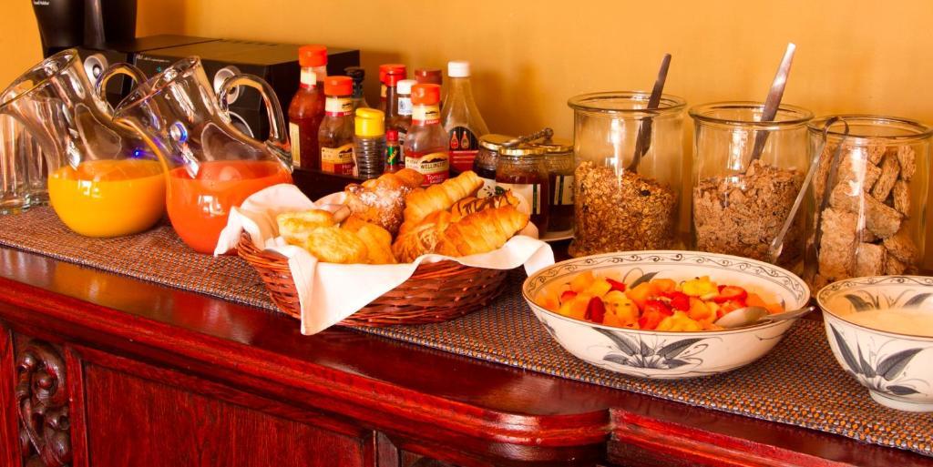 Arum Place Guest House Йоханнесбург Экстерьер фото