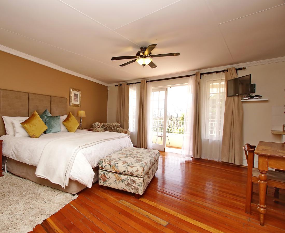 Arum Place Guest House Йоханнесбург Экстерьер фото